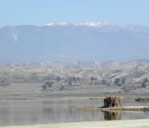 By noon the fog had lifted, showing snow on Mt. San Jacinto. Palm Springs is on the other (east) side of the mountains.