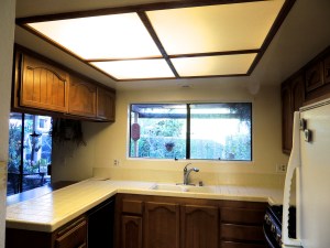 Old fluorescent lights in the kitchen right before the remodel.