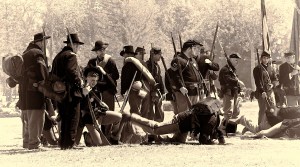 But there were too many Confederates. Union soldiers fell right and left.